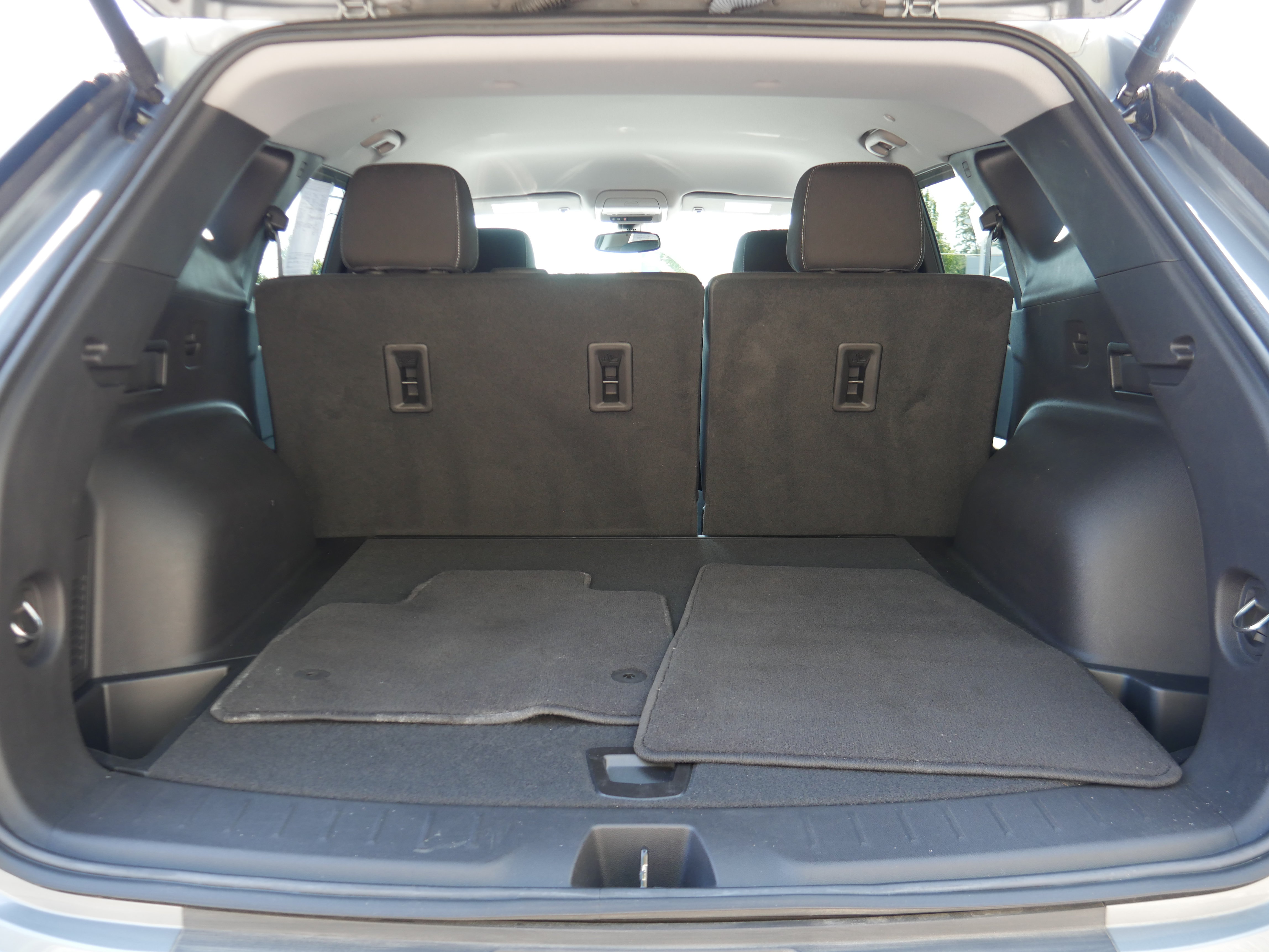 Used 2024 Chevrolet Blazer LT w/ Convenience Package AWD/4WD image 6