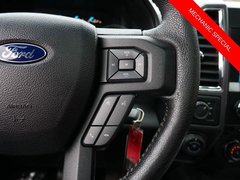 Used 2016 Ford F150 XLT w/ Equipment Group 302A Luxury AWD/4WD image 18