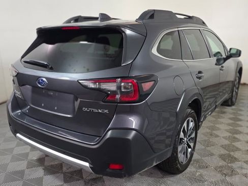 Used 2023 Subaru Outback Limited AWD/4WD image 7