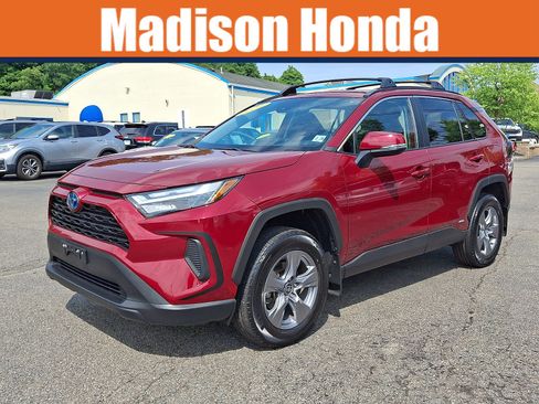 Used 2024 Toyota RAV4 XLE w/ Convenience Package AWD/4WD image 1