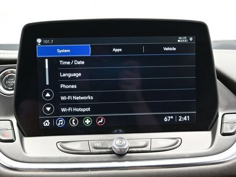 Used 2025 Chevrolet Blazer LT FWD image 34