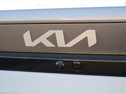 New 2025 Kia K4 LXS image 15