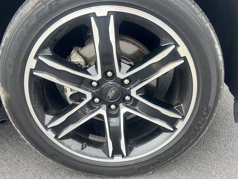 Used 2019 Ford Expedition Limited w/ Special Edition Package AWD/4WD image 6