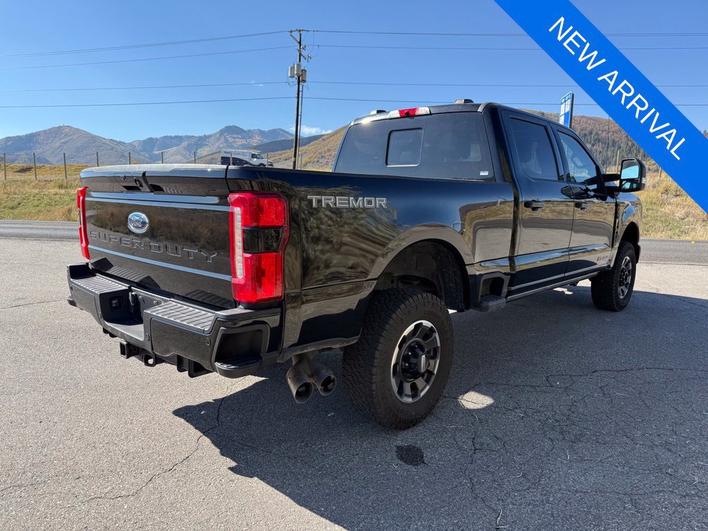 Used 2024 Ford F350 Lariat w/ Lariat Ultimate Package AWD/4WD image 6