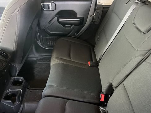 Used 2021 Jeep Wrangler Unlimited Sport AWD/4WD image 5
