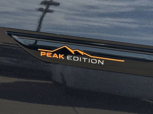 New 2026 Volkswagen Atlas Peak Edition AWD/4WD image 12