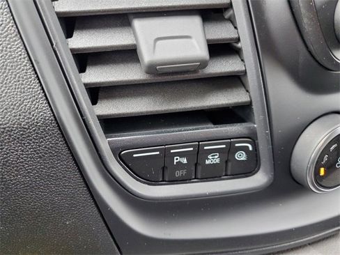 New 2025 Ford Transit 250 148 Medium Roof image 30