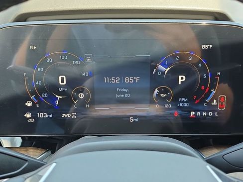 New 2025 Chevrolet Suburban High Country image 12