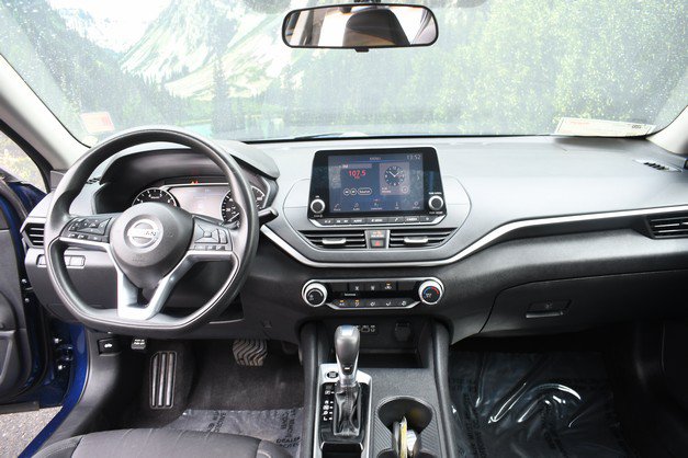 Used 2020 Nissan Altima 2.5 S FWD image 18