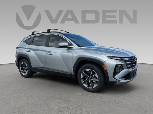 New 2025 Hyundai Tucson SEL image 1