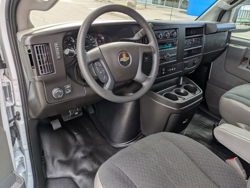 Used 2024 Chevrolet Express 2500 w/ Driver Convenience Package image 12