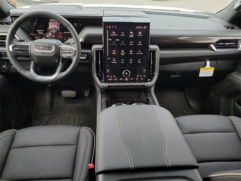 New 2026 GMC Yukon XL Elevation w/ LPO, Floor Liner Package image 17
