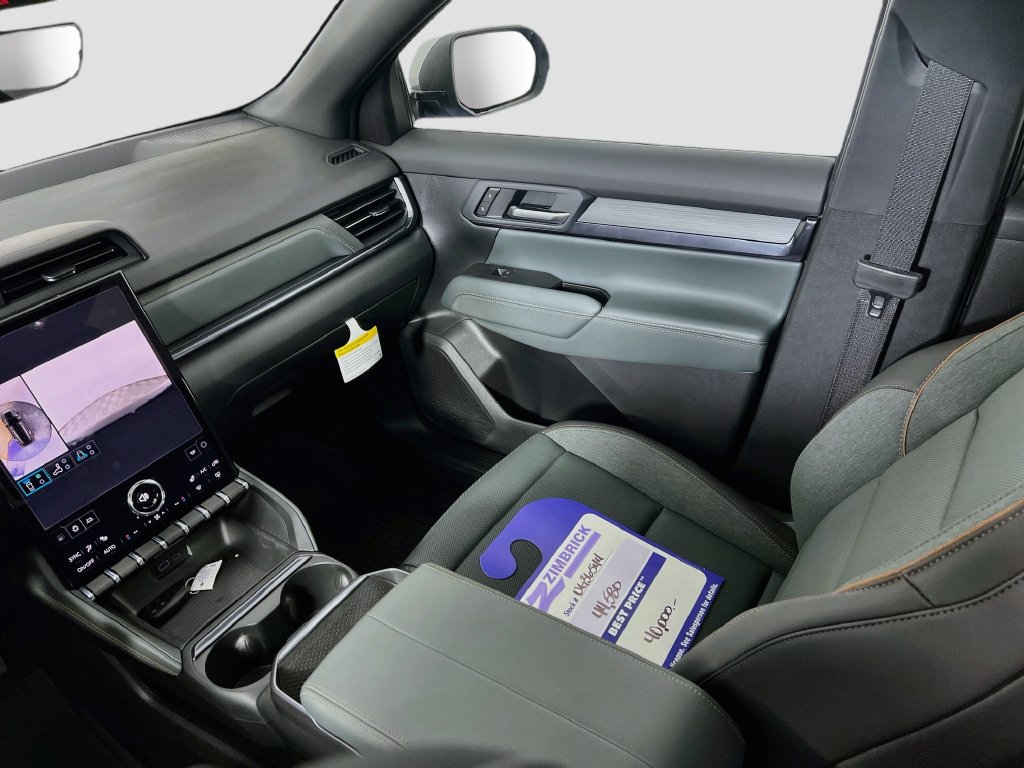 Certified 2026 GMC Terrain AT4 w/ Technology Package II AWD/4WD image 22