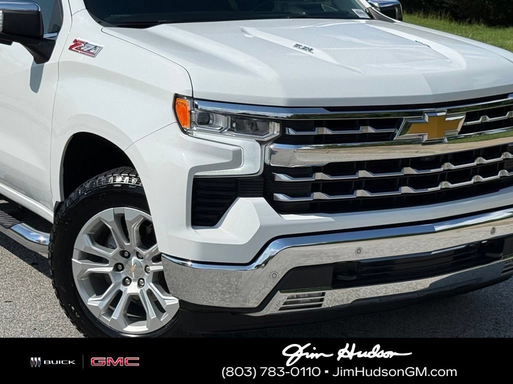 Certified 2023 Chevrolet Silverado 1500 LTZ w/ LTZ Premium Package AWD/4WD image 7