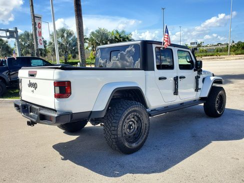 Used 2020 Jeep Gladiator Sport image 5