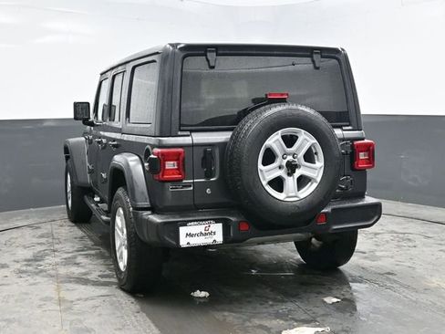 Used 2019 Jeep Wrangler Unlimited Sport S image 5