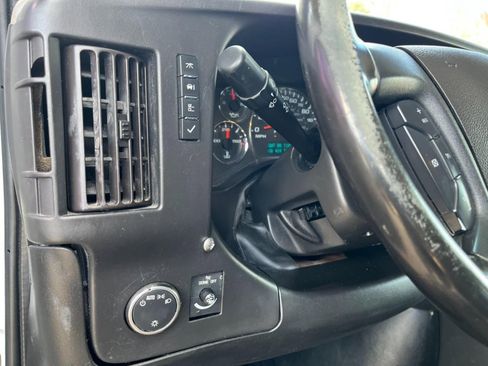 Used 2020 Chevrolet Express 3500 LS image 13
