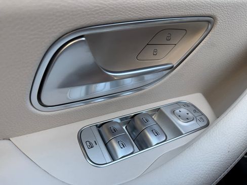 New 2026 Mercedes-Benz GLE 450 4MATIC image 27