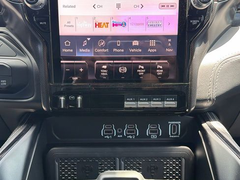 Certified 2026 RAM 3500 Limited AWD/4WD image 19