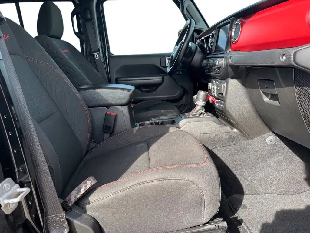 Used 2022 Jeep Gladiator Rubicon w/ Auxiliary Switch Group AWD/4WD image 13