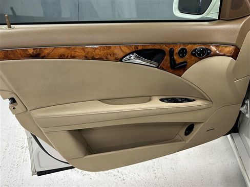 Used 2008 Mercedes-Benz E 350 350 4MATIC image 18