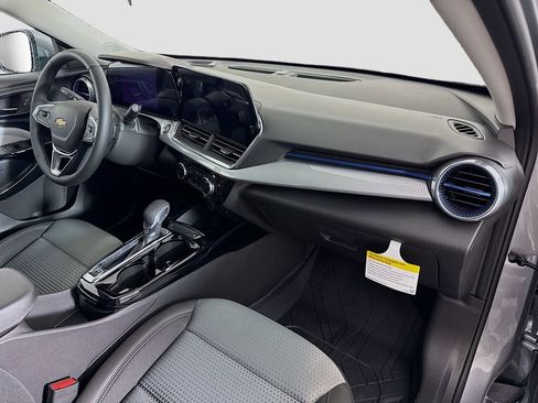 New 2026 Chevrolet Trax LT w/ Driver Confidence Package FWD image 26