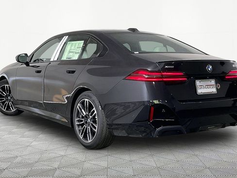 New 2026 BMW 530i xDrive AWD/4WD image 5