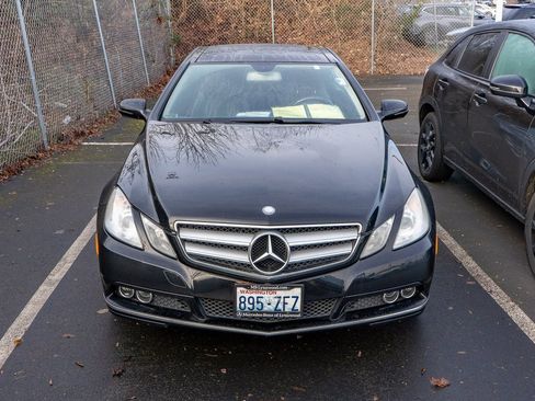 Used 2010 Mercedes-Benz E 350 Coupe image 2