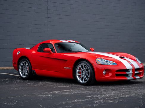 Used 2006 Dodge Viper SRT-10 image 8
