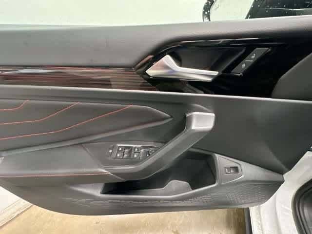 Used 2024 Volkswagen Jetta GLI Autobahn FWD image 18