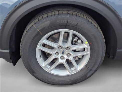 New 2026 Ford Explorer Active w/ Active Comfort Package image 9