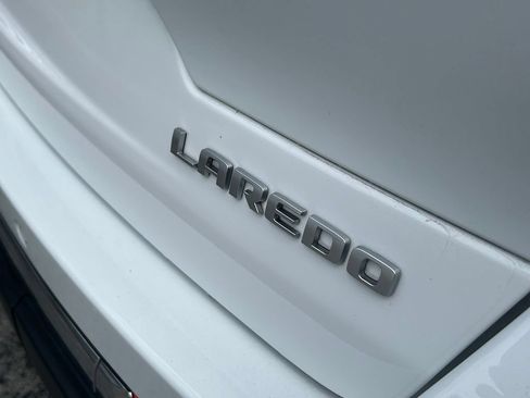 Used 2024 Jeep Grand Cherokee Laredo X RWD image 32