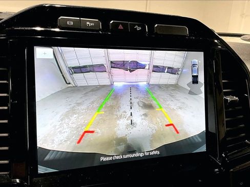 Used 2022 Ford F250 Lariat w/ Black Appearance Package AWD/4WD image 29