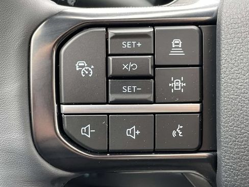 New 2026 Ford F250 Platinum w/ Tremor Off-Road Package AWD/4WD image 21