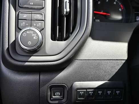 New 2026 GMC Sierra 3500 Pro AWD/4WD image 59