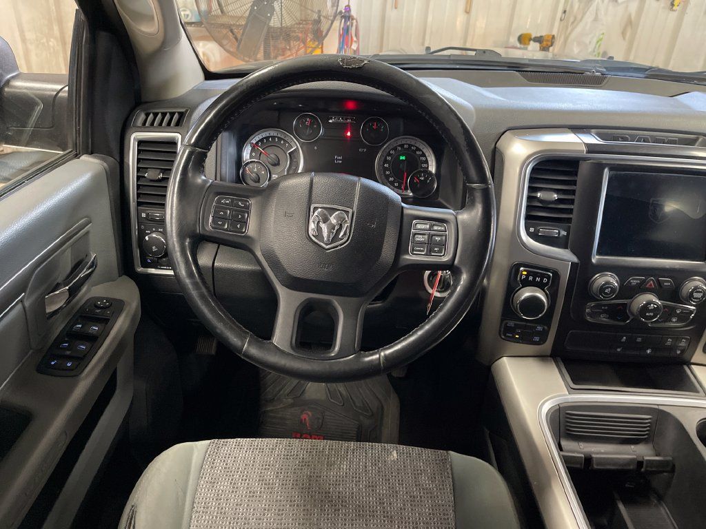 Used 2018 RAM 1500 Big Horn AWD/4WD image 17