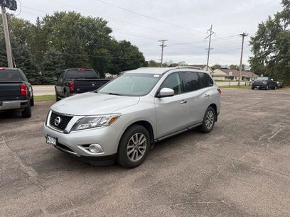 Used 2015 Nissan Pathfinder S