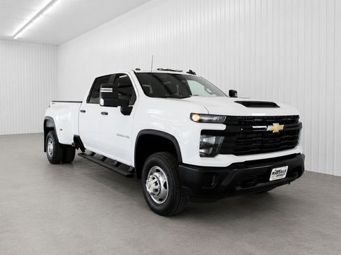 Used 2024 Chevrolet Silverado 3500 W/T w/ WT Convenience Package AWD/4WD image 1
