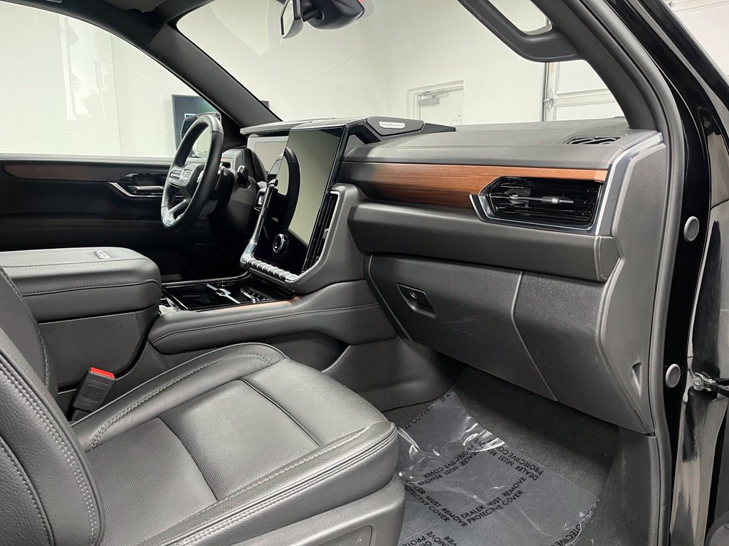 Used 2025 GMC Yukon Denali w/ LPO, Floor Liner Package AWD/4WD image 56