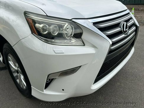 Used 2016 Lexus GX 460 w/ Premium Package AWD/4WD image 13