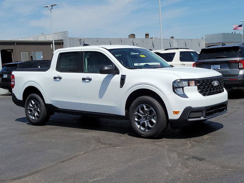 New 2026 Ford Maverick XLT FWD image 1