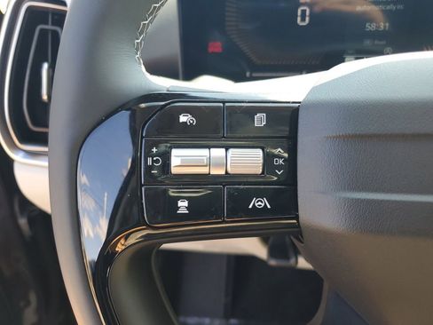 New 2026 Kia Sorento S FWD image 12