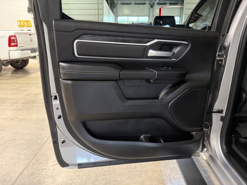 Used 2023 RAM 1500 Big Horn AWD/4WD image 49