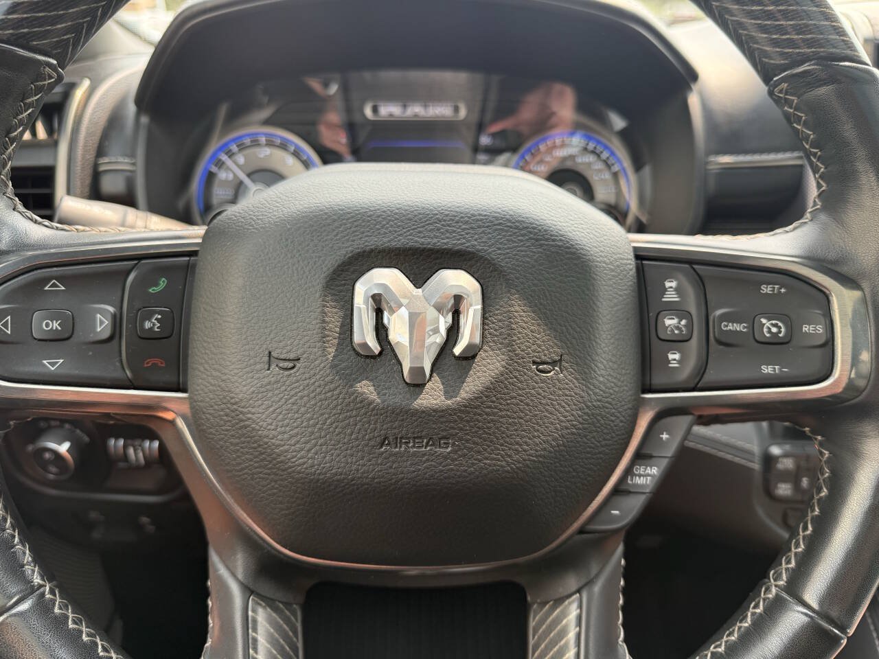 Used 2020 RAM 1500 Limited AWD/4WD image 22