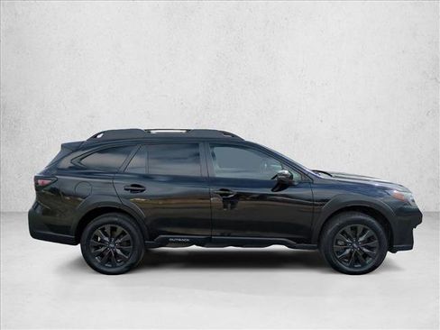 Certified 2023 Subaru Outback Onyx Edition XT image 4