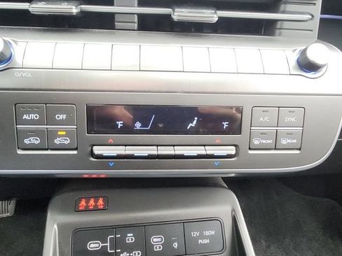 Used 2026 Hyundai Kona Limited AWD/4WD image 31