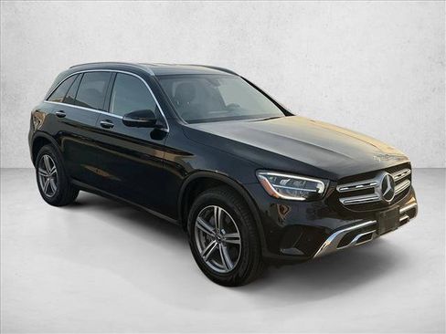 Certified 2021 Mercedes-Benz GLC 300 4MATIC image 3