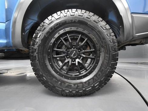 Used 2019 Ford F150 Raptor image 14