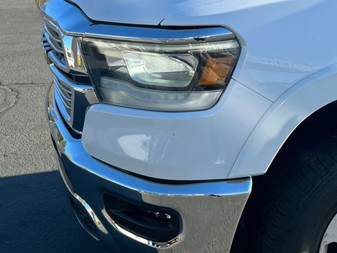 Used 2022 RAM 1500 Laramie AWD/4WD image 12