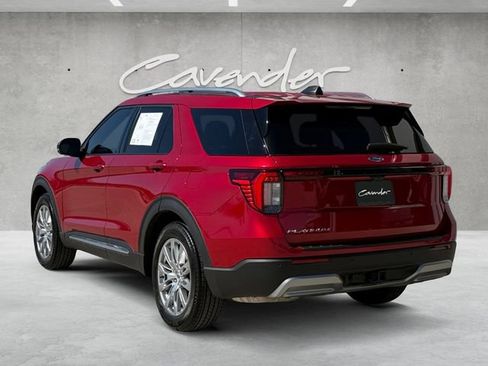 Used 2025 Ford Explorer Platinum image 14